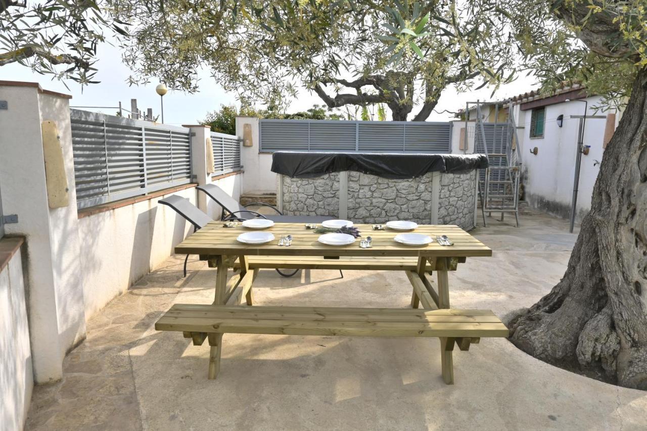 Villa Mas De Josep L'Ampolla Esterno foto